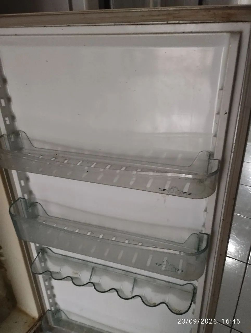 Geladeira usada Dako com defeito  - Foto 5