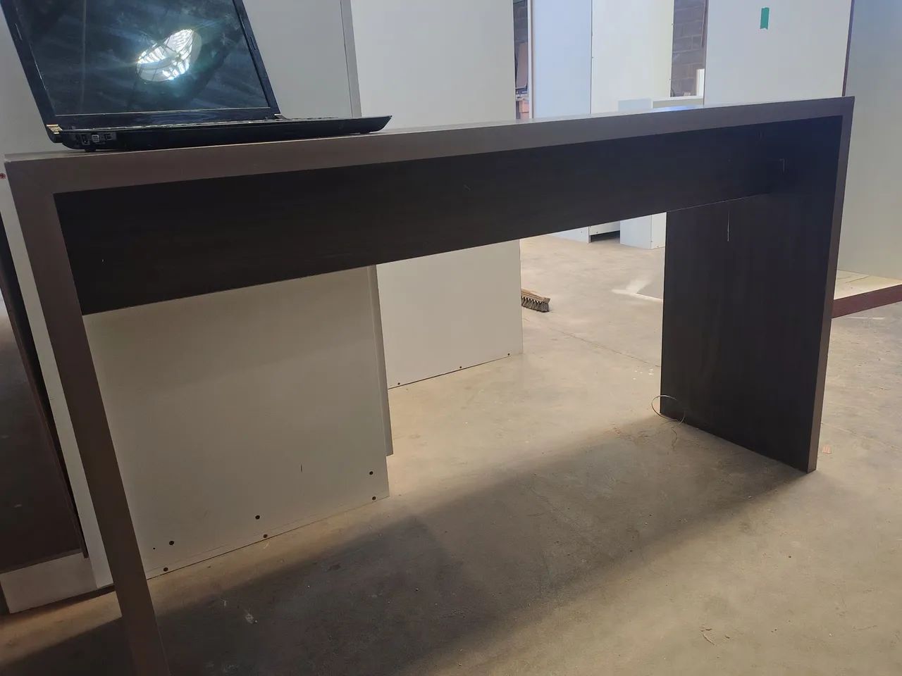 Mesa de estudos / Escrivaninha  - Foto 2