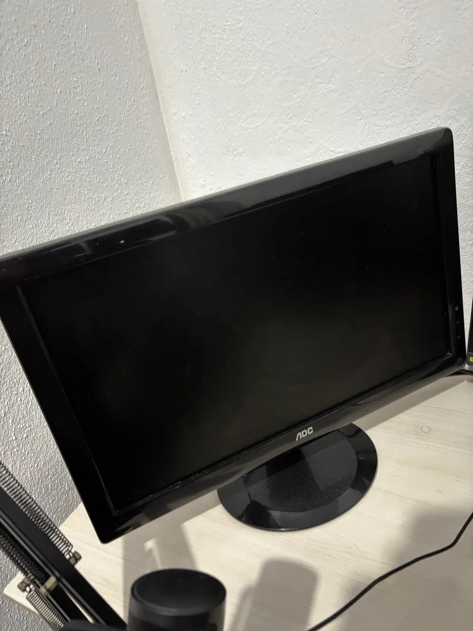 Monitor AOC 20 Polegadas