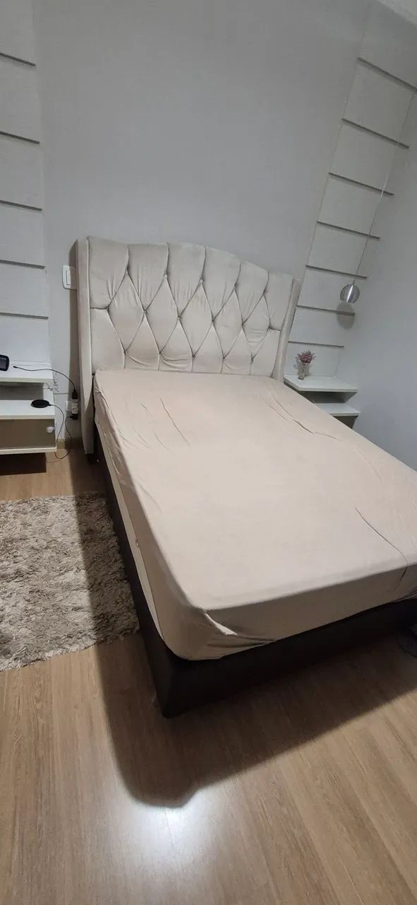 Cama casal box + cabeceira estofada