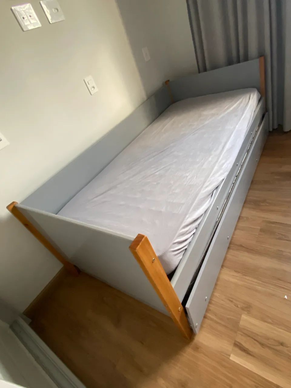 Cama solteiro com auxiliar  - Foto 2