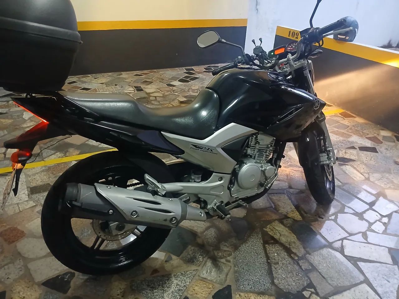 Fazer 250 - Foto 2
