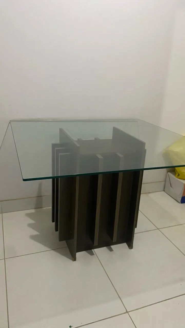 Vendo Mesa c/ Tampo de vidro - Foto 4
