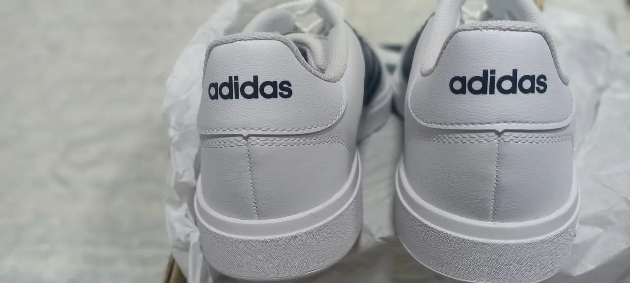 Tênis Adidas original 