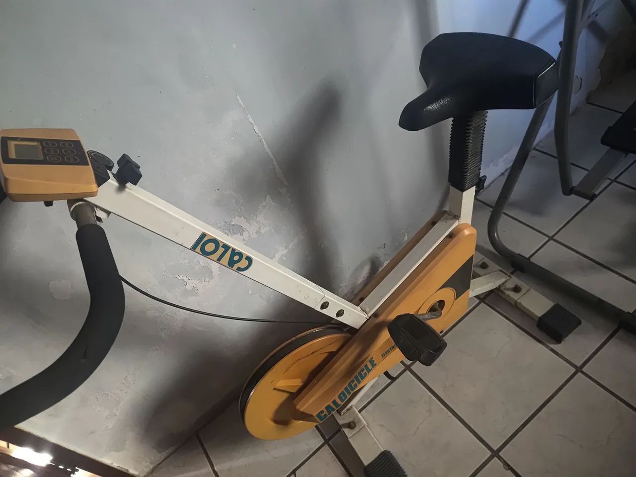 Bicicleta ergometrica  - Foto 3