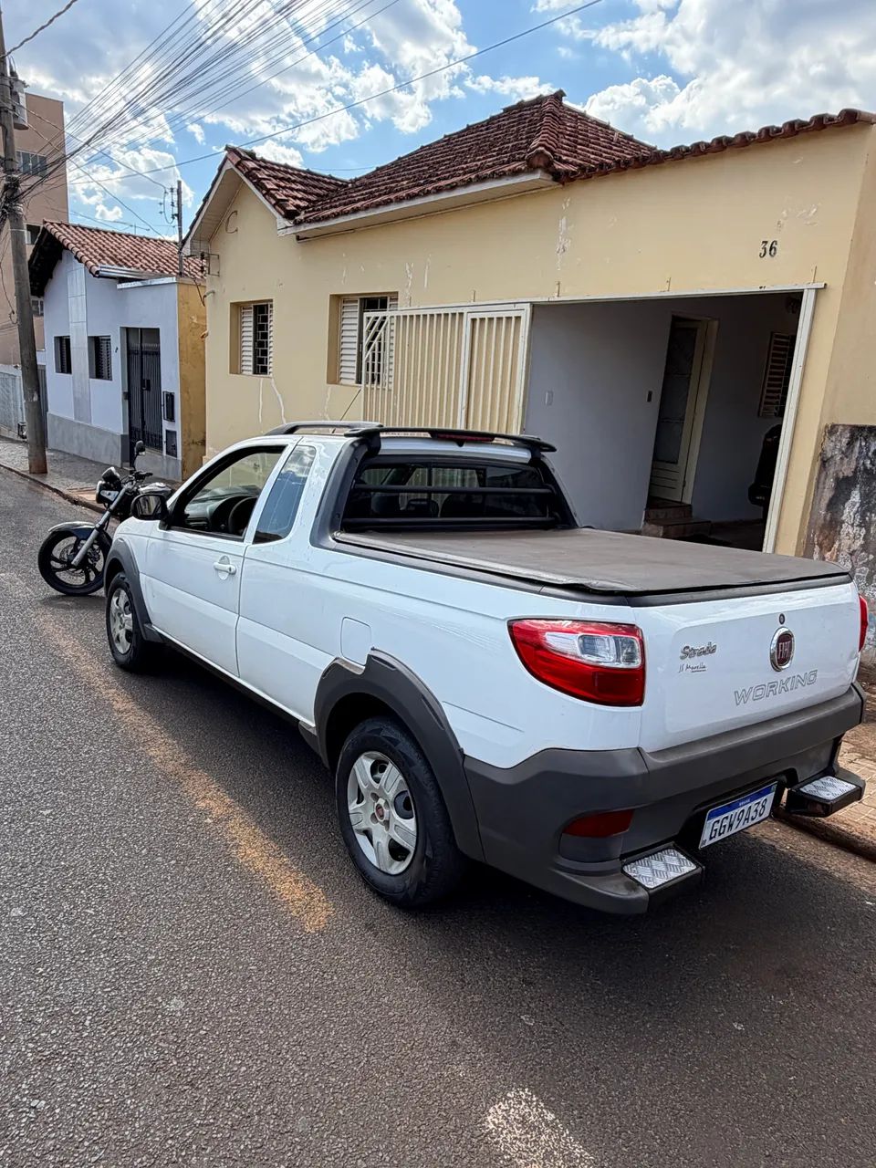 Fiat Strada Working Hard 1.4 Fire Flex 8V CE 2017 - Foto 3
