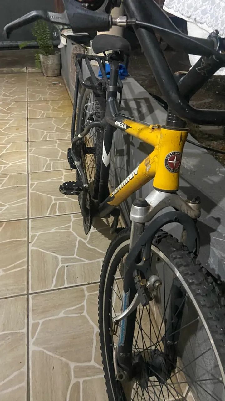 Vendo bicicleta aro 26 - Foto 4