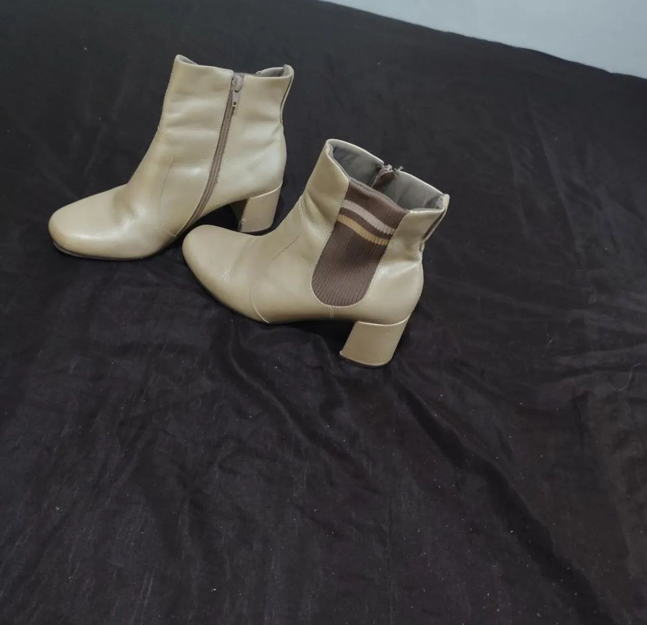 Bota feminina cano curto  - Foto 3