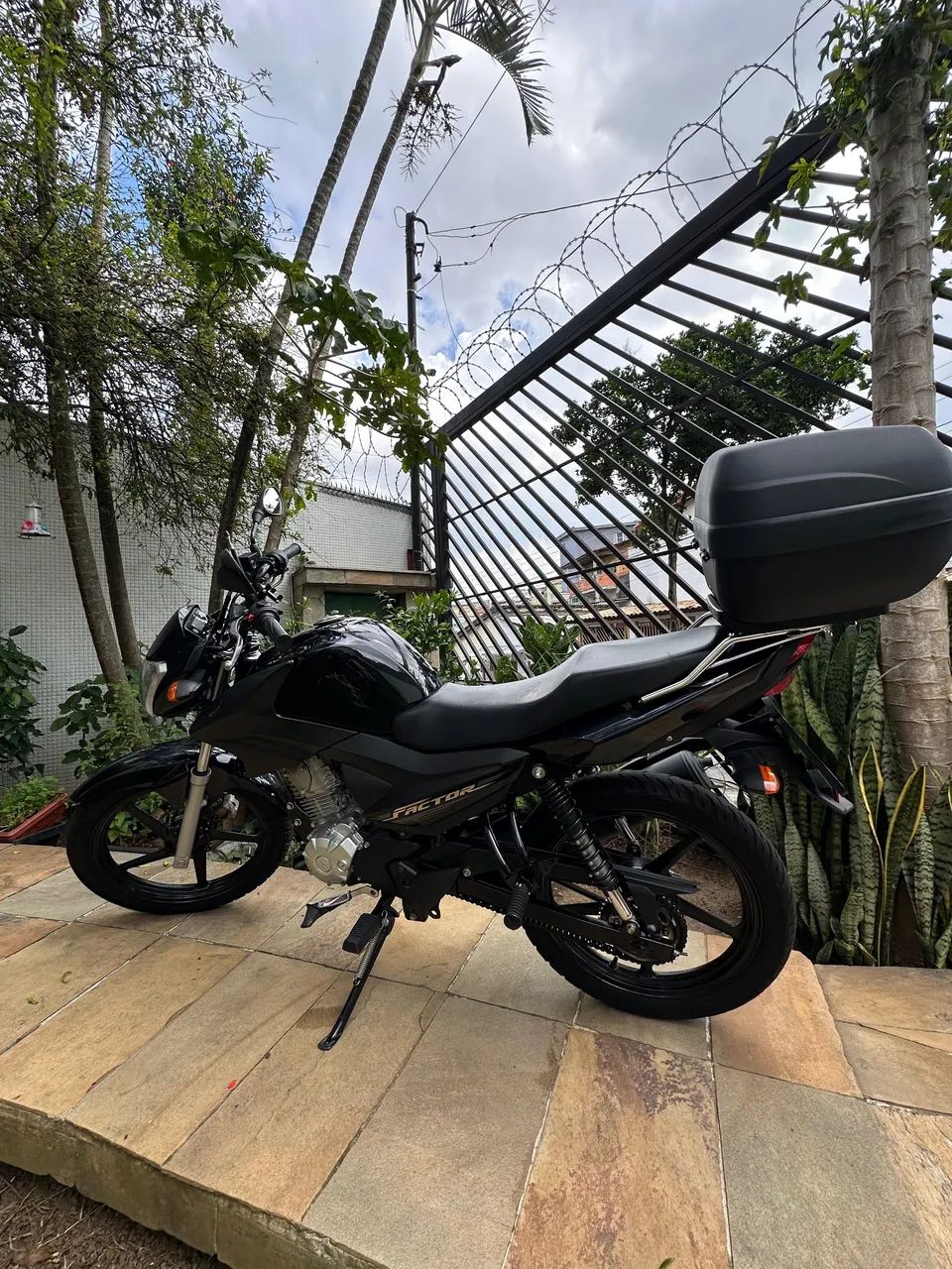 Yamaha Factor 125i 2024 - Foto 2