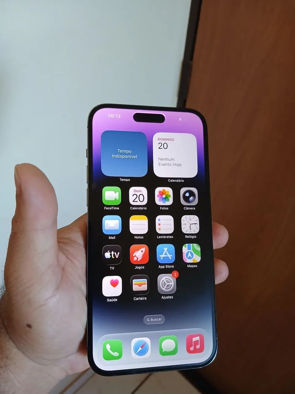 14 pro max  todo original bem conservado sem marcas de uso - Foto 2
