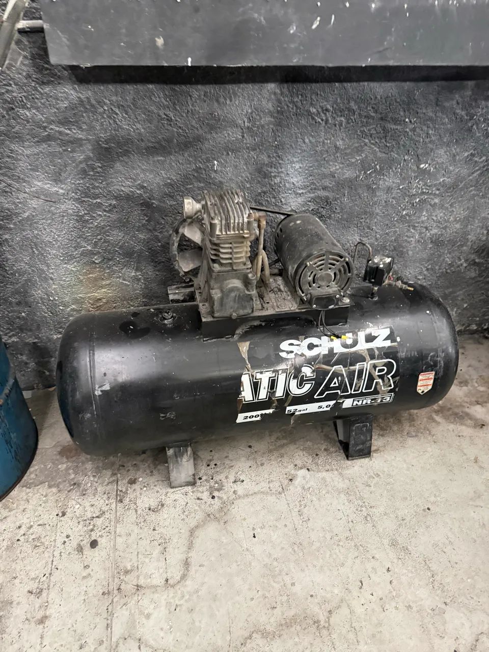 Compressor profissional 200L 5HP Schulz - Foto 2