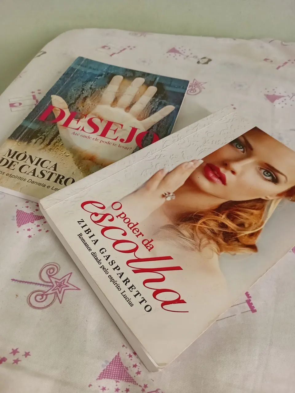 Vendo  livros  em ótimo  estado - Foto 3