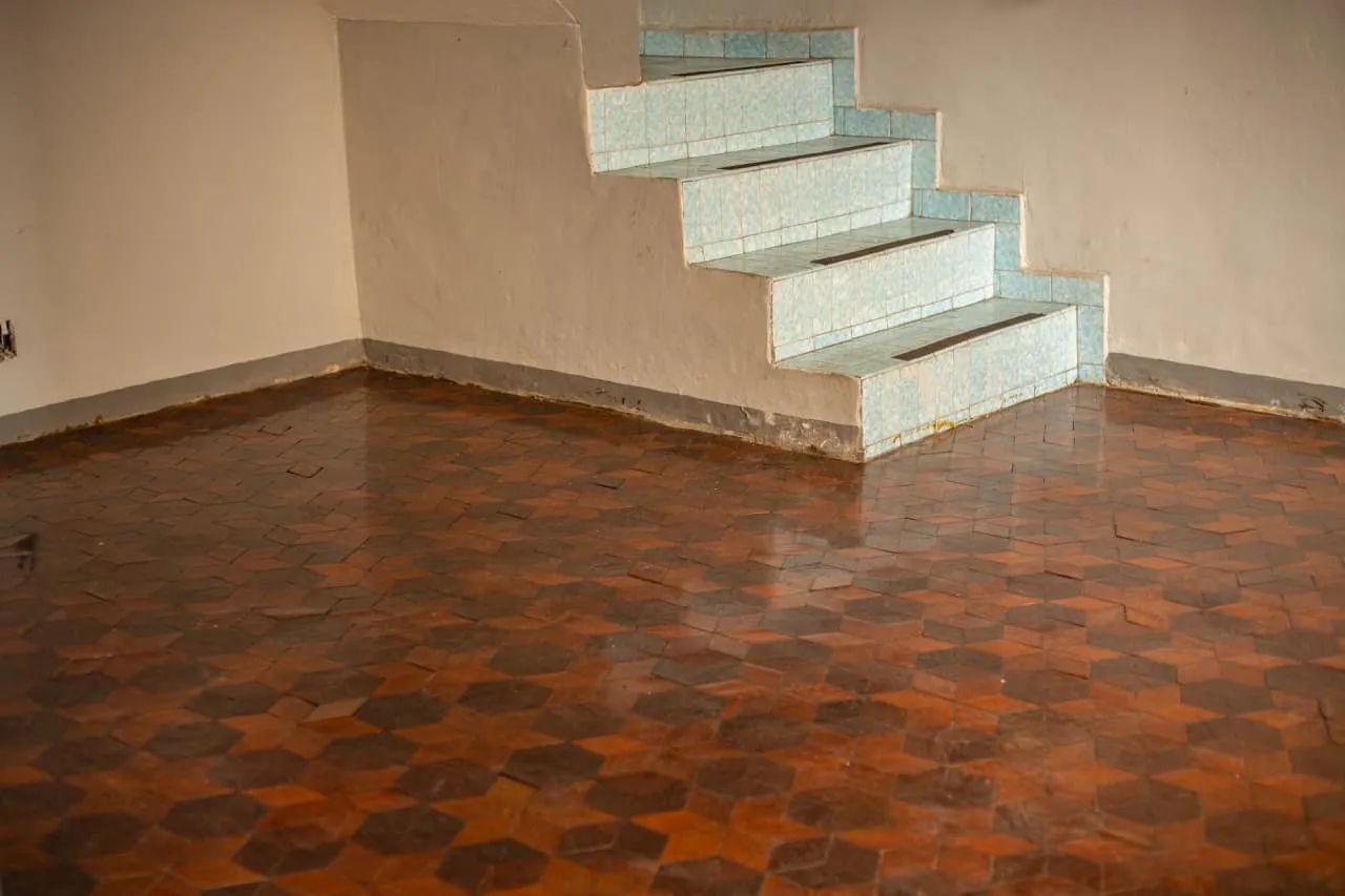 Casa comercial na Rua Sidnei, 780  250 m² - Foto 3