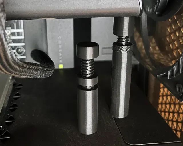Suporte Ajustável para GPU
