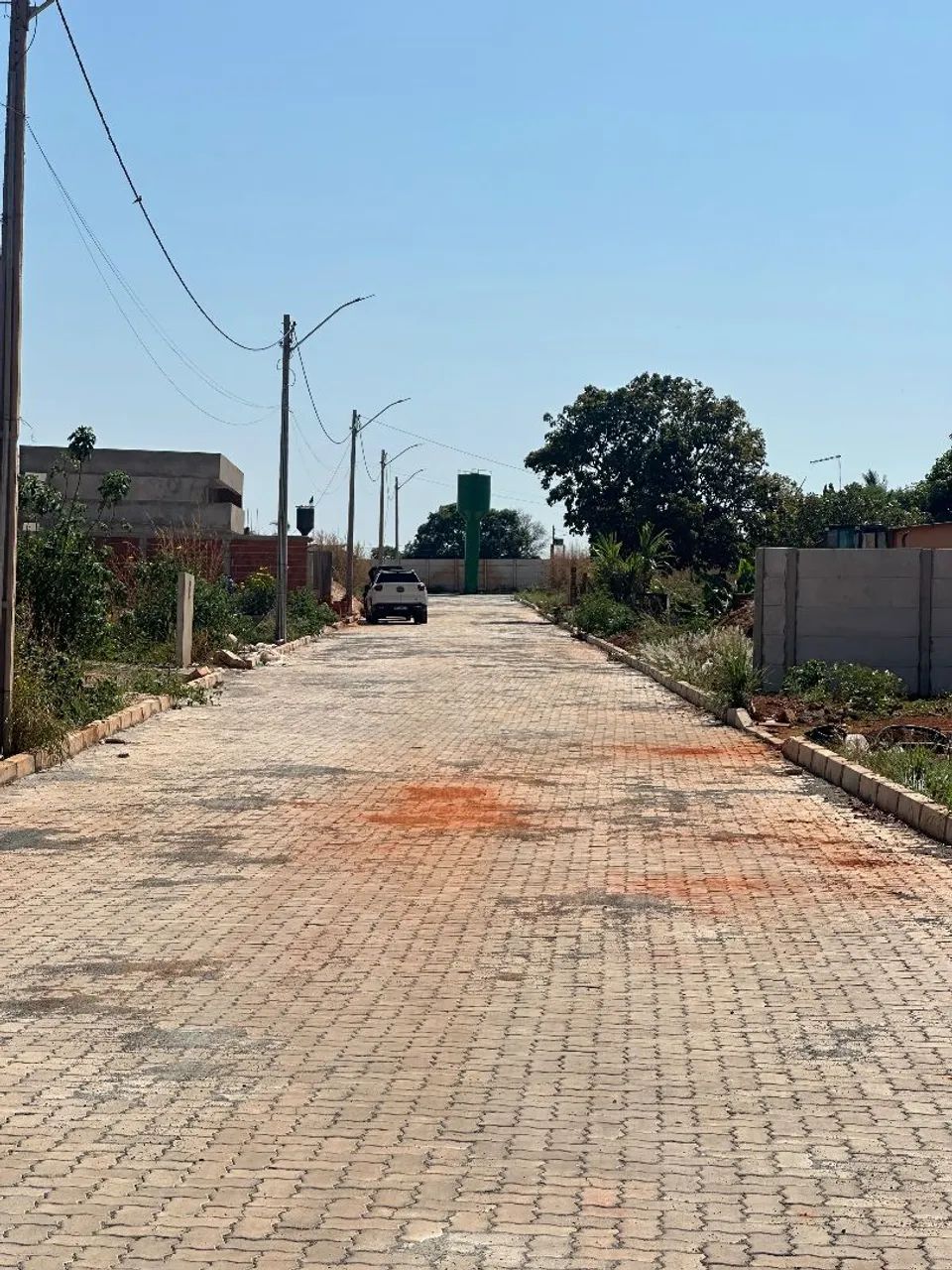 VENDO LOTE - aceita parcelamento, com 50% de entrada - Foto 2