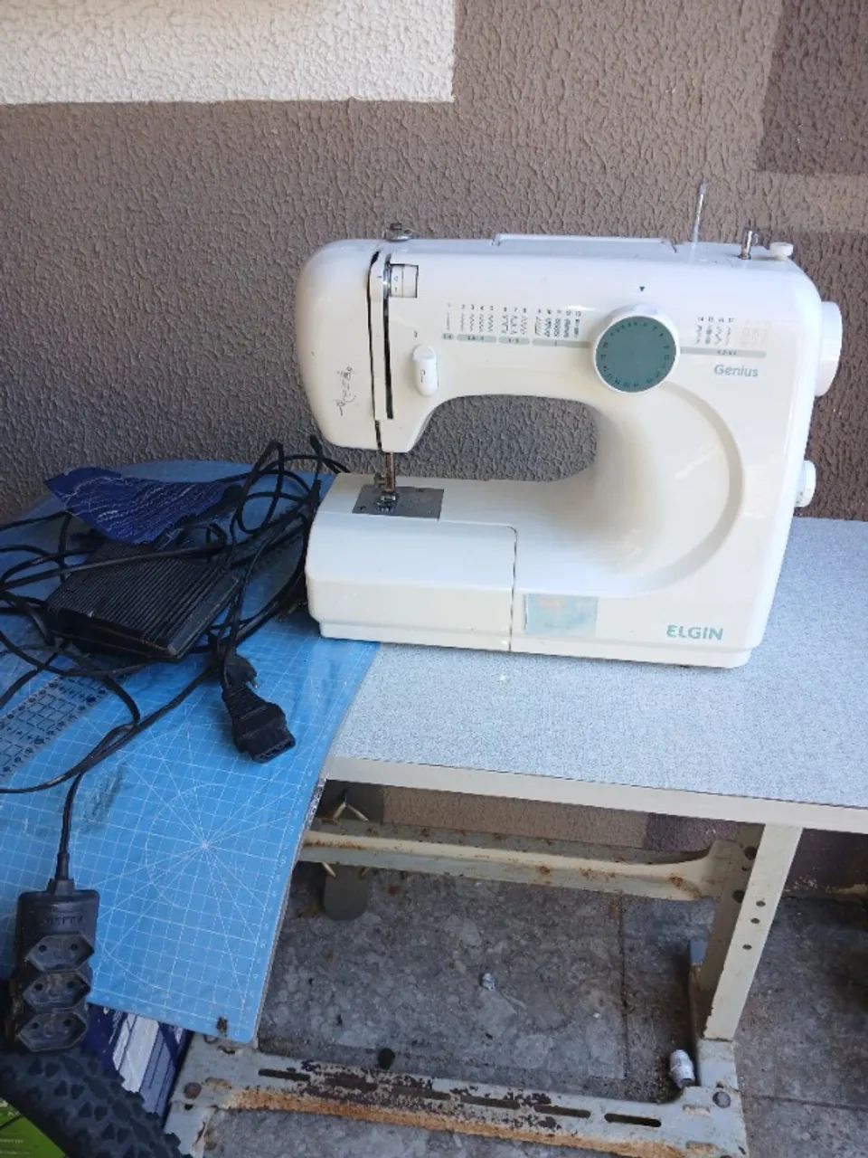 Máquina de costurar  - Foto 4