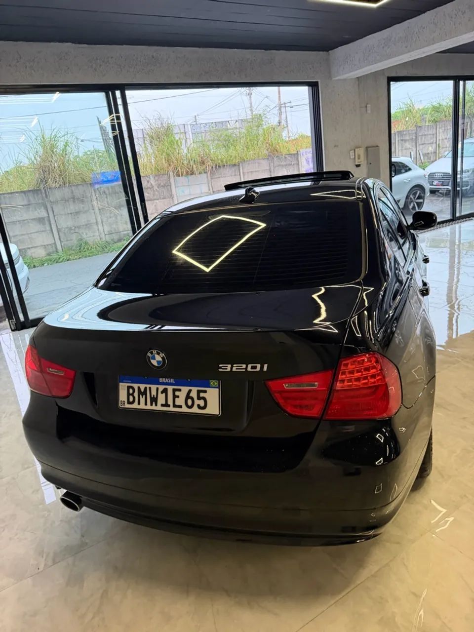 BMW 320I A 2010 - Foto 4