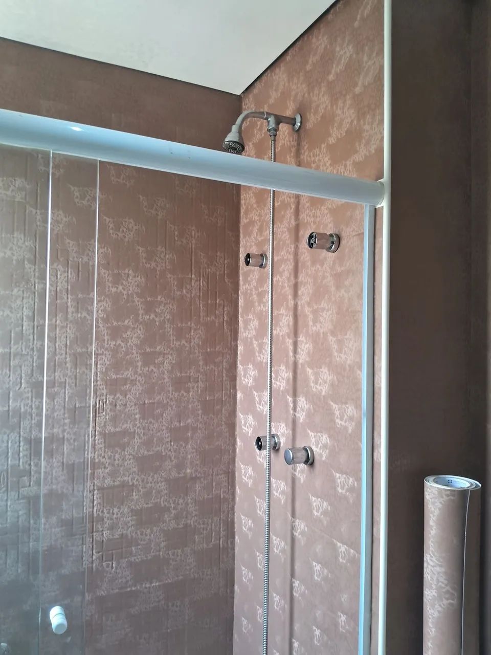 Envelopamento de banheiro  - Foto 2