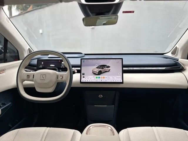 Zeekr X Flagship Flagship (elétrico), foto 12 de 20