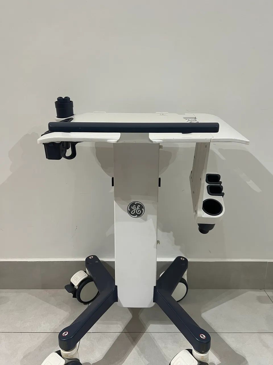 Carro de ultrassom  - Foto 2