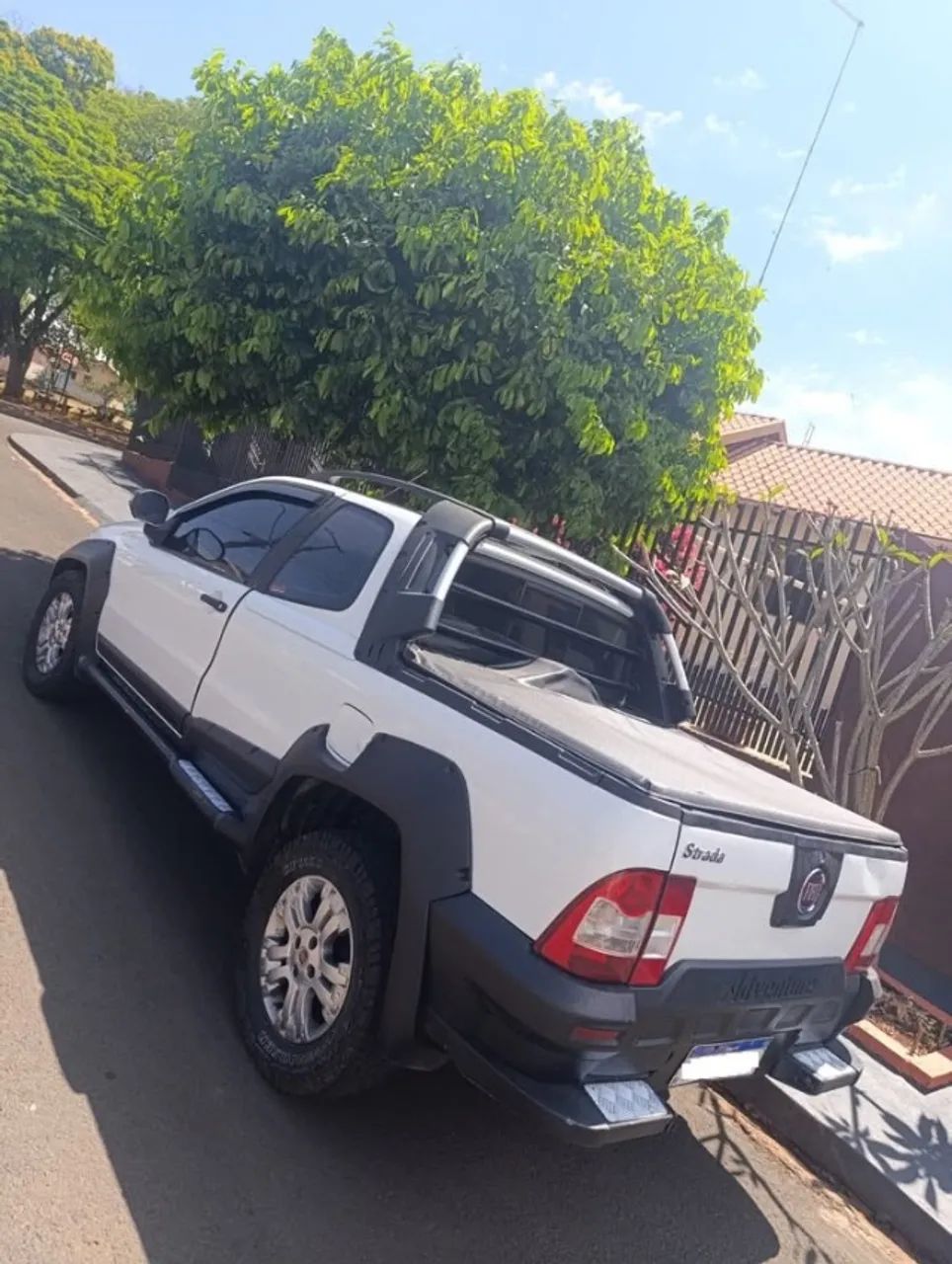Fiat Strada Adv.1.8 16V Dualogic Flex CD 2012 - Foto 3
