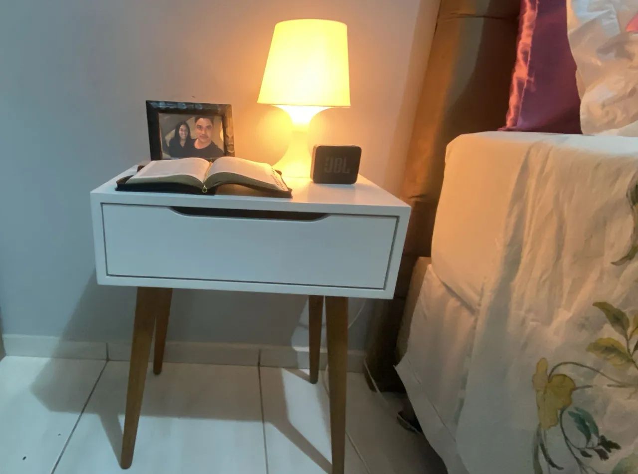 Vende-se mesa de cabeceira  - Foto 2