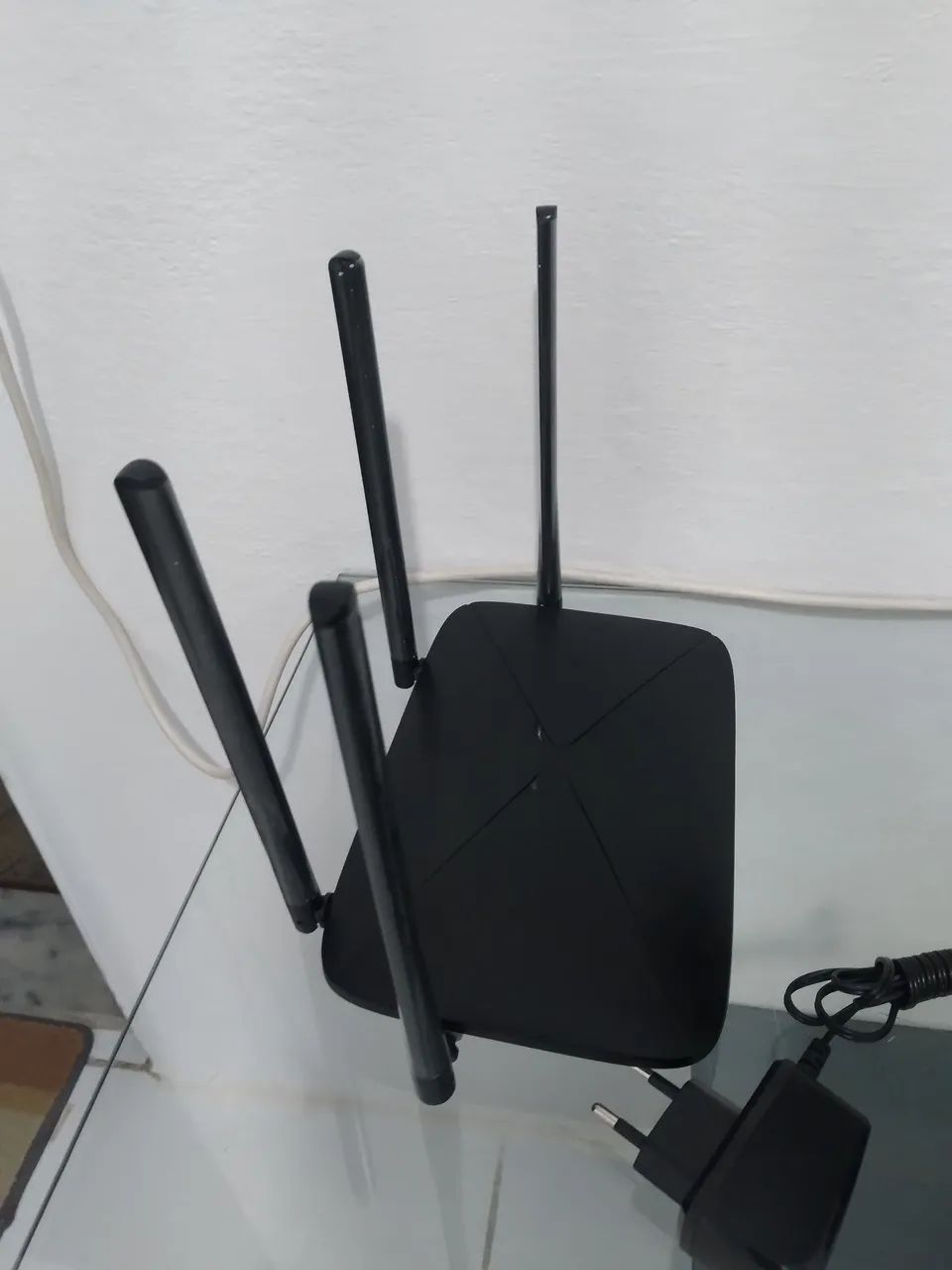Roteador mercusys WI-FI gigabit AC 120 semi novo  - Foto 4