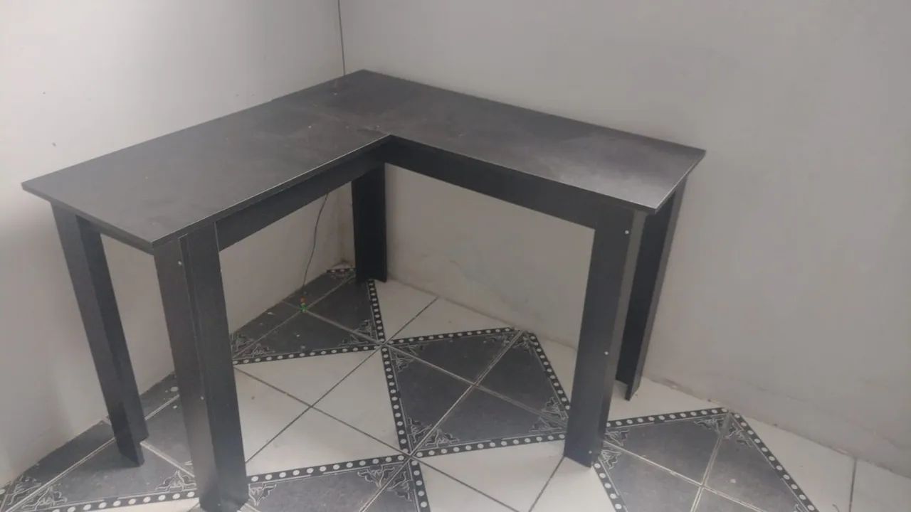 Mesa em L 