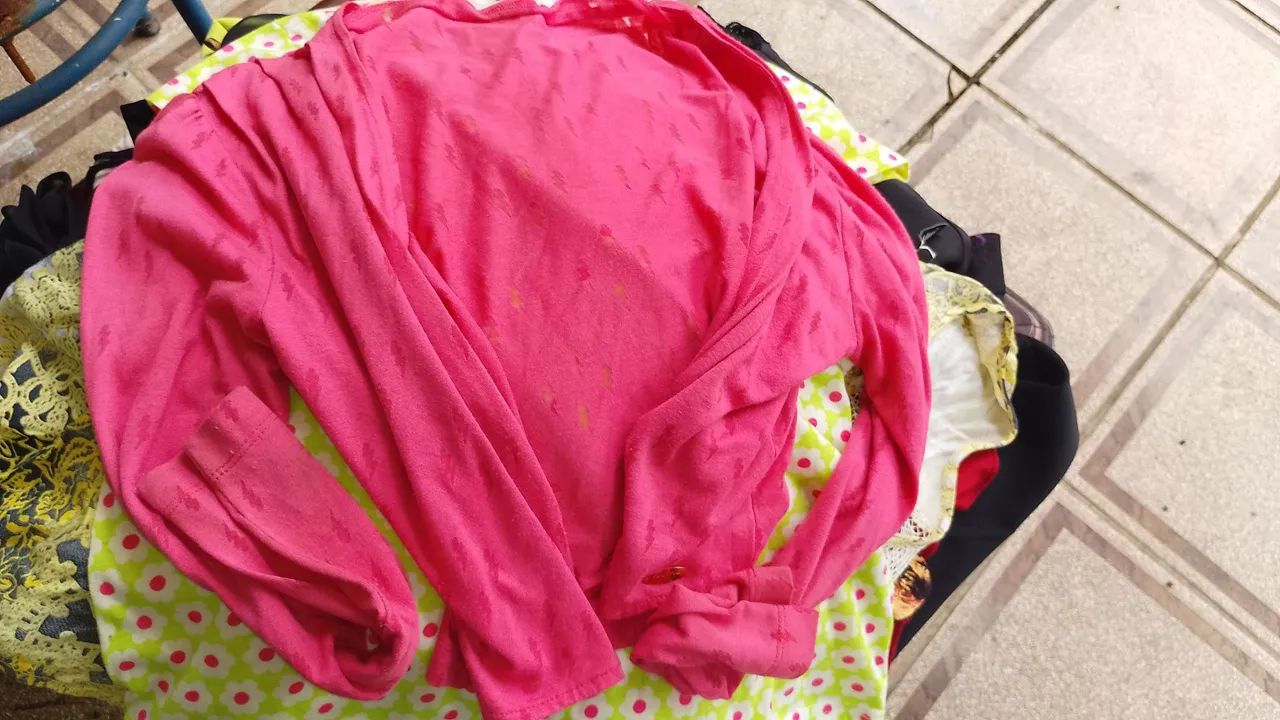 Lote de roupas  - Foto 3
