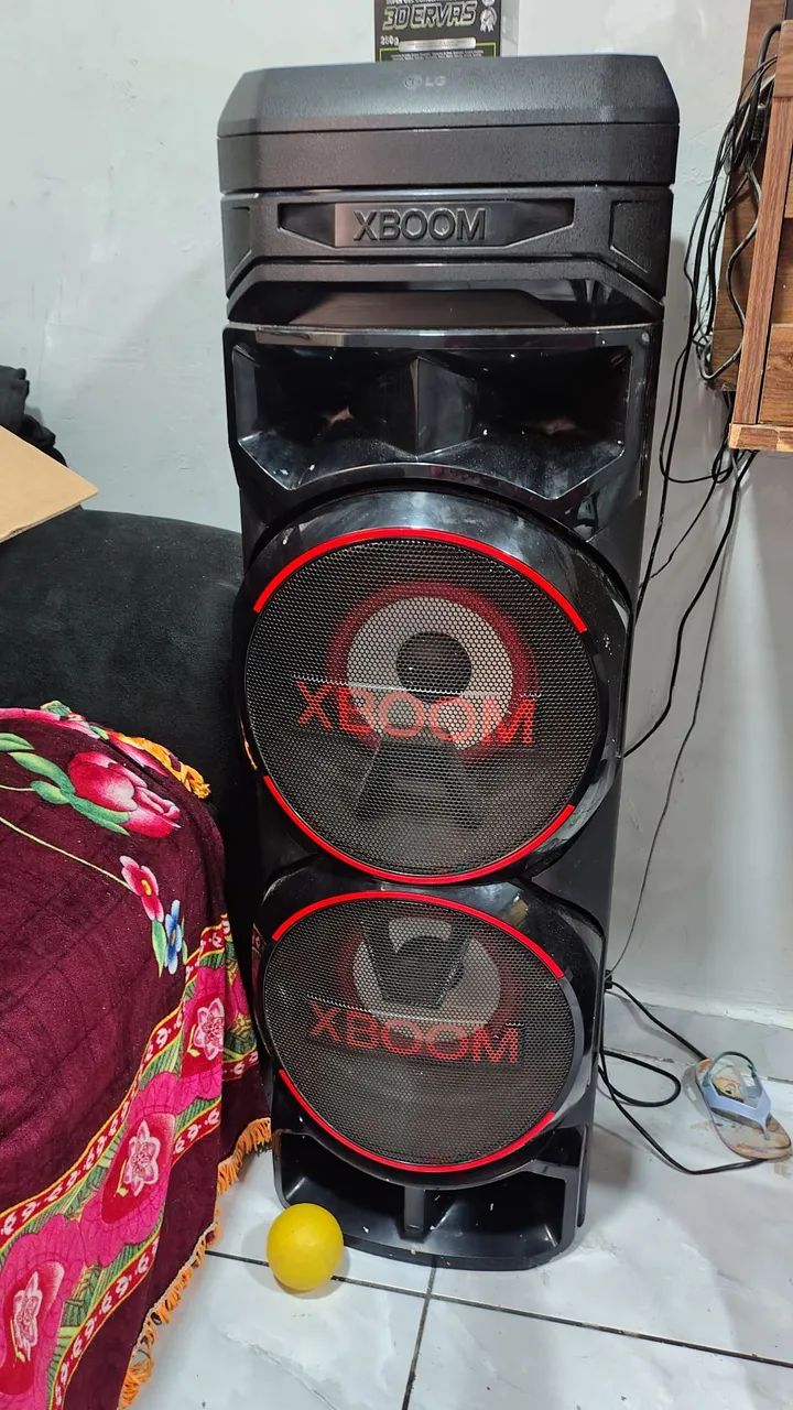 Caixa de som XBOOM 