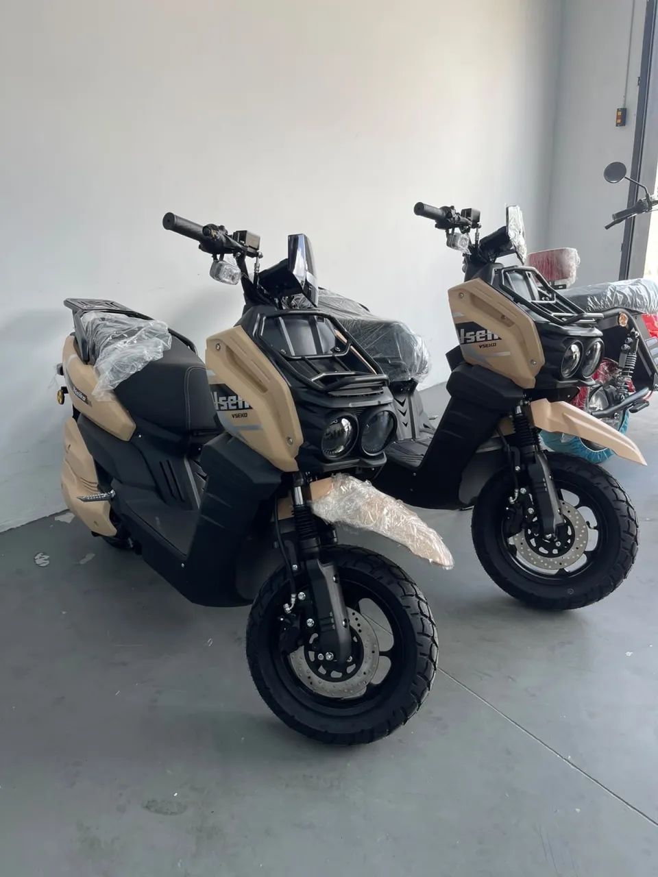SCOOTER ELÉTRICA TANK - Foto 4