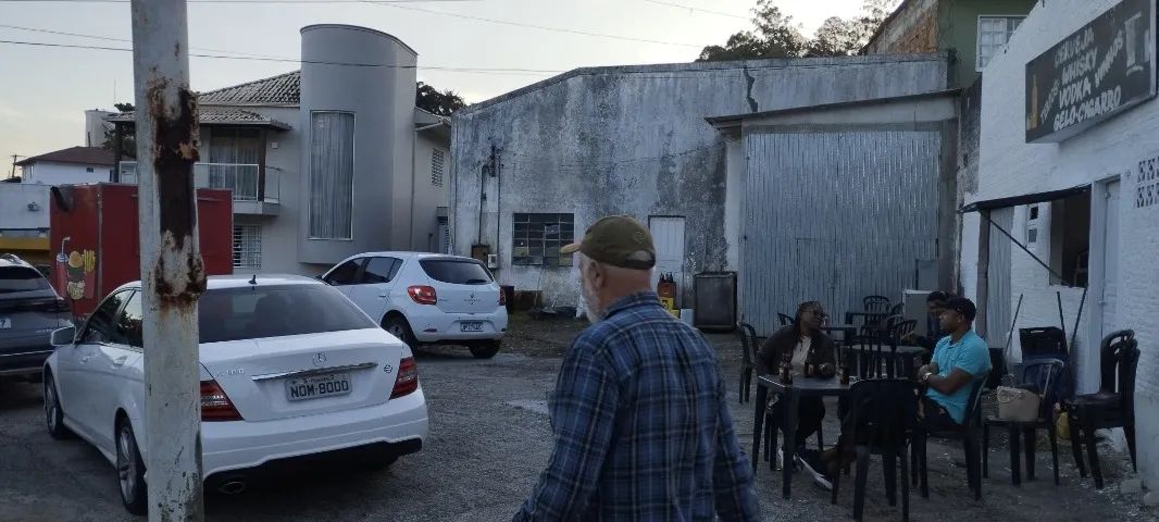 Galpão de 220m² no Saco Grande - Foto 2