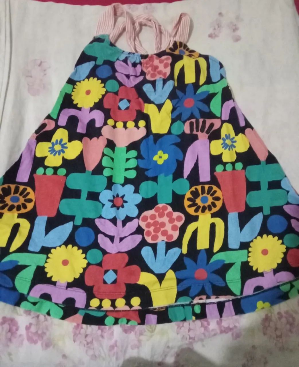 Roupas e brinquedos  - Foto 2