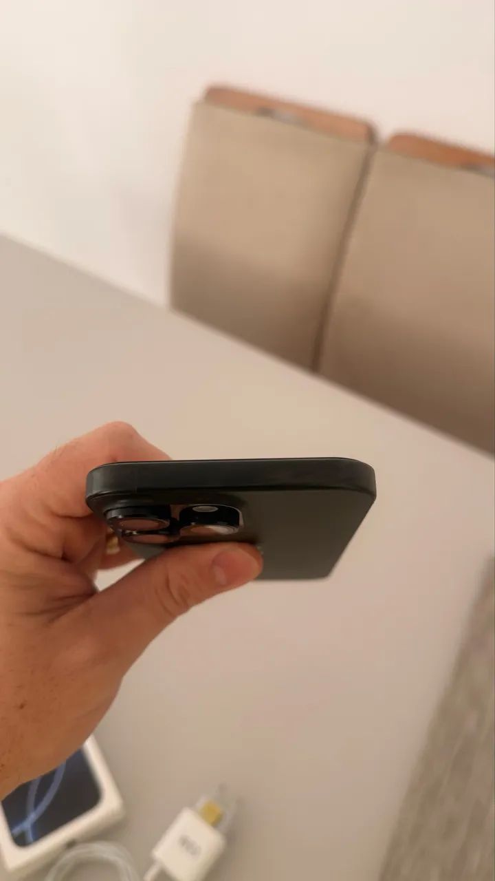 iPhone 16 Pro Max - Foto 3