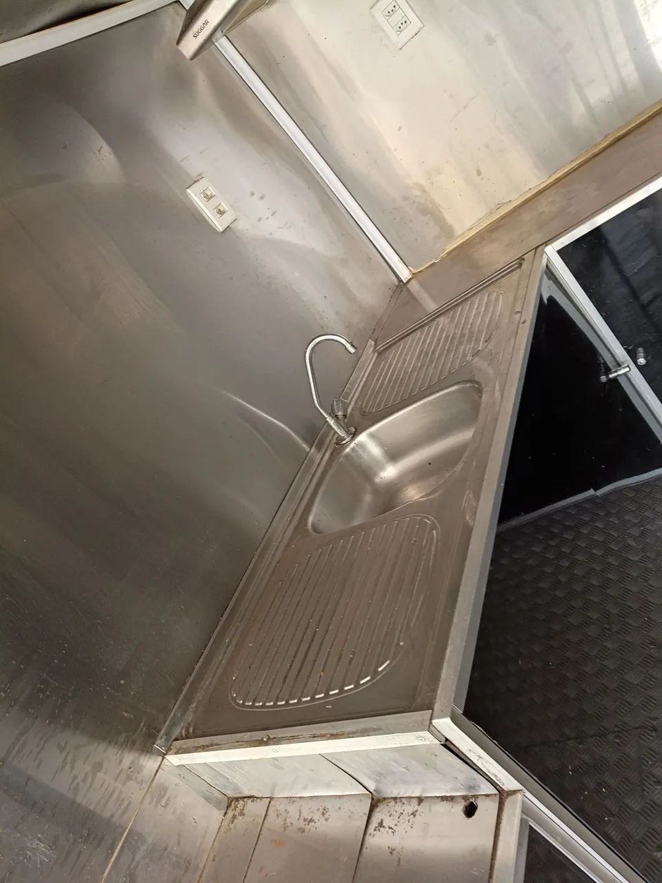 Trailer  - Foto 2
