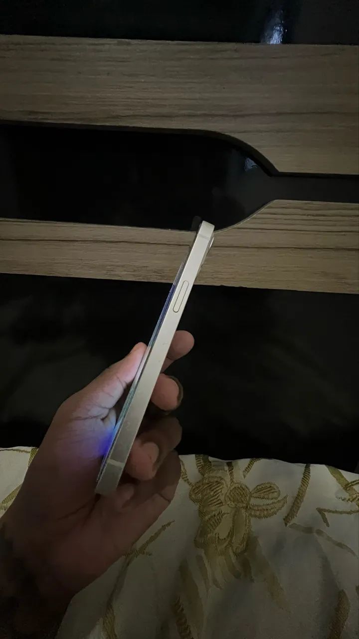 IPHONE 13 - Foto 4