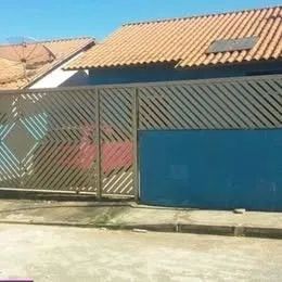 Alugo casa 
