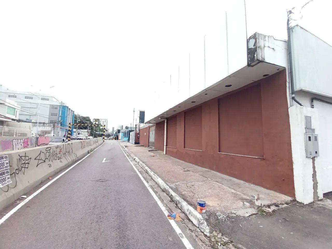 ALUGO Prédio Vieiralves com estacionamento 9 2  9 9 4 6 4 - 5 4 8 7 - Foto 4