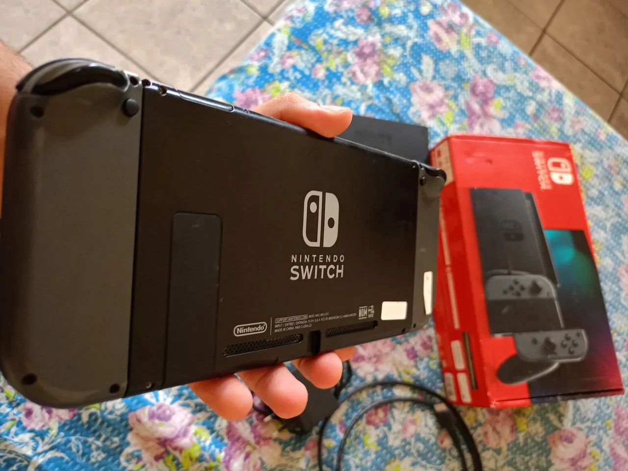 Nintendo switch V2 destravado VIA chip + sd 128gb (cabe uns 15 jogos)  - Foto 3