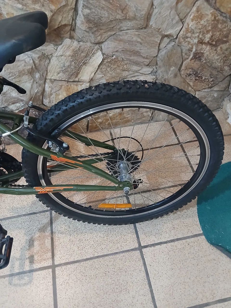 Bicicleta infantil aro 24 caloi - Foto 4