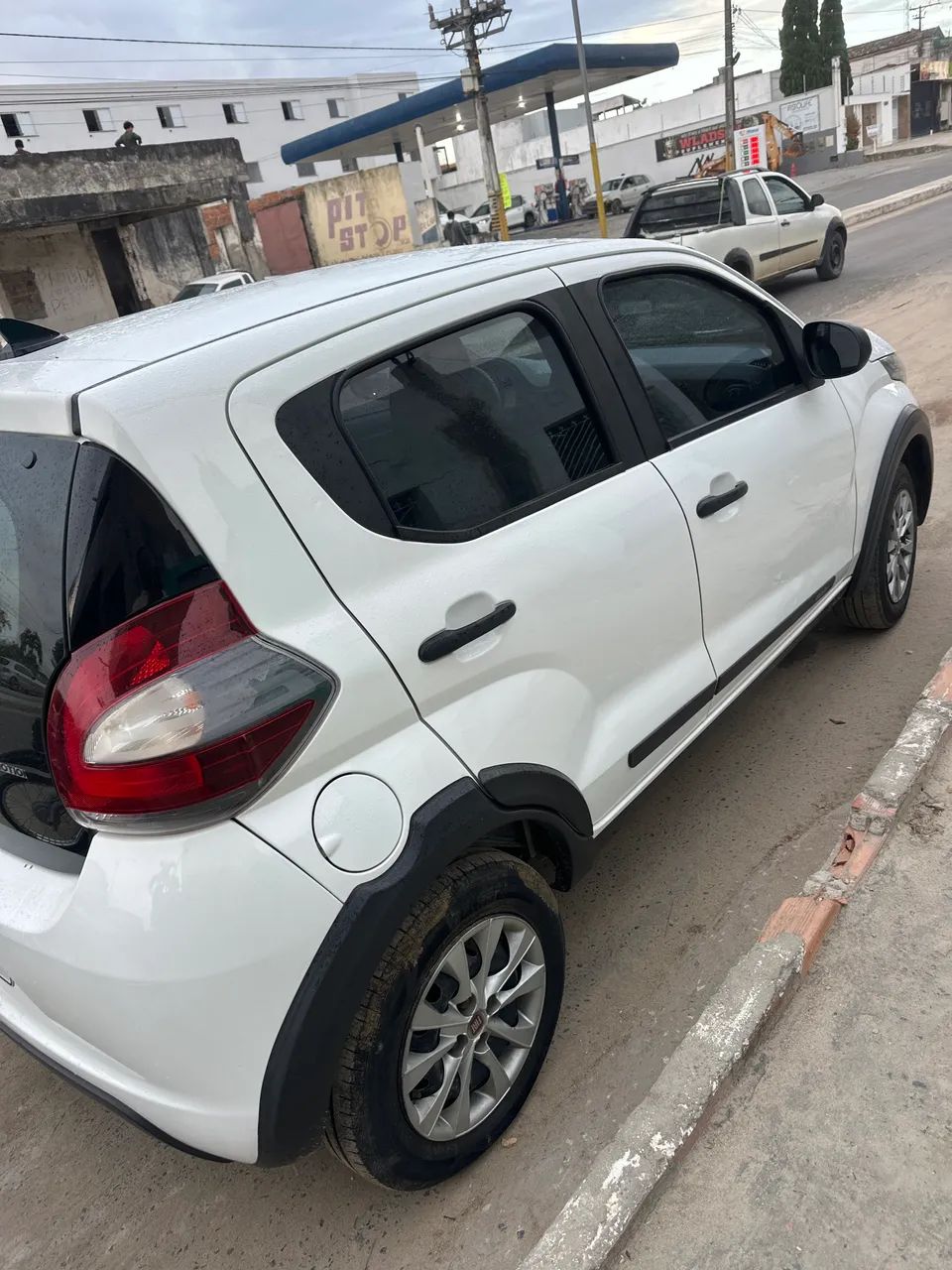 Fiat Mobi MOBI LIKE 1.0 Fire Flex 5p. 2023