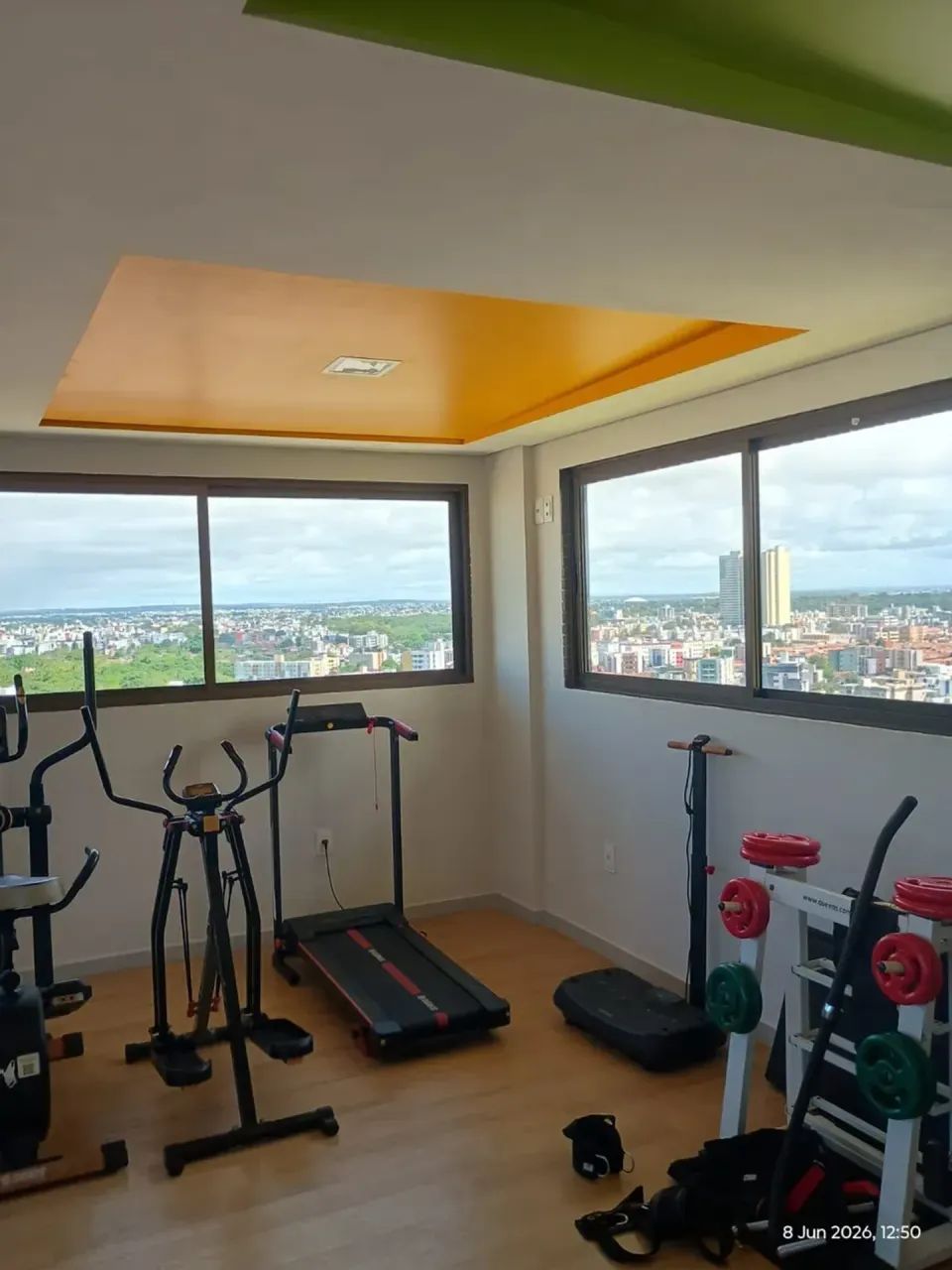 Apartamento nos Bancários com 2 Quartos sendo 1 Suíte, Elevador e Lazer - Foto 3