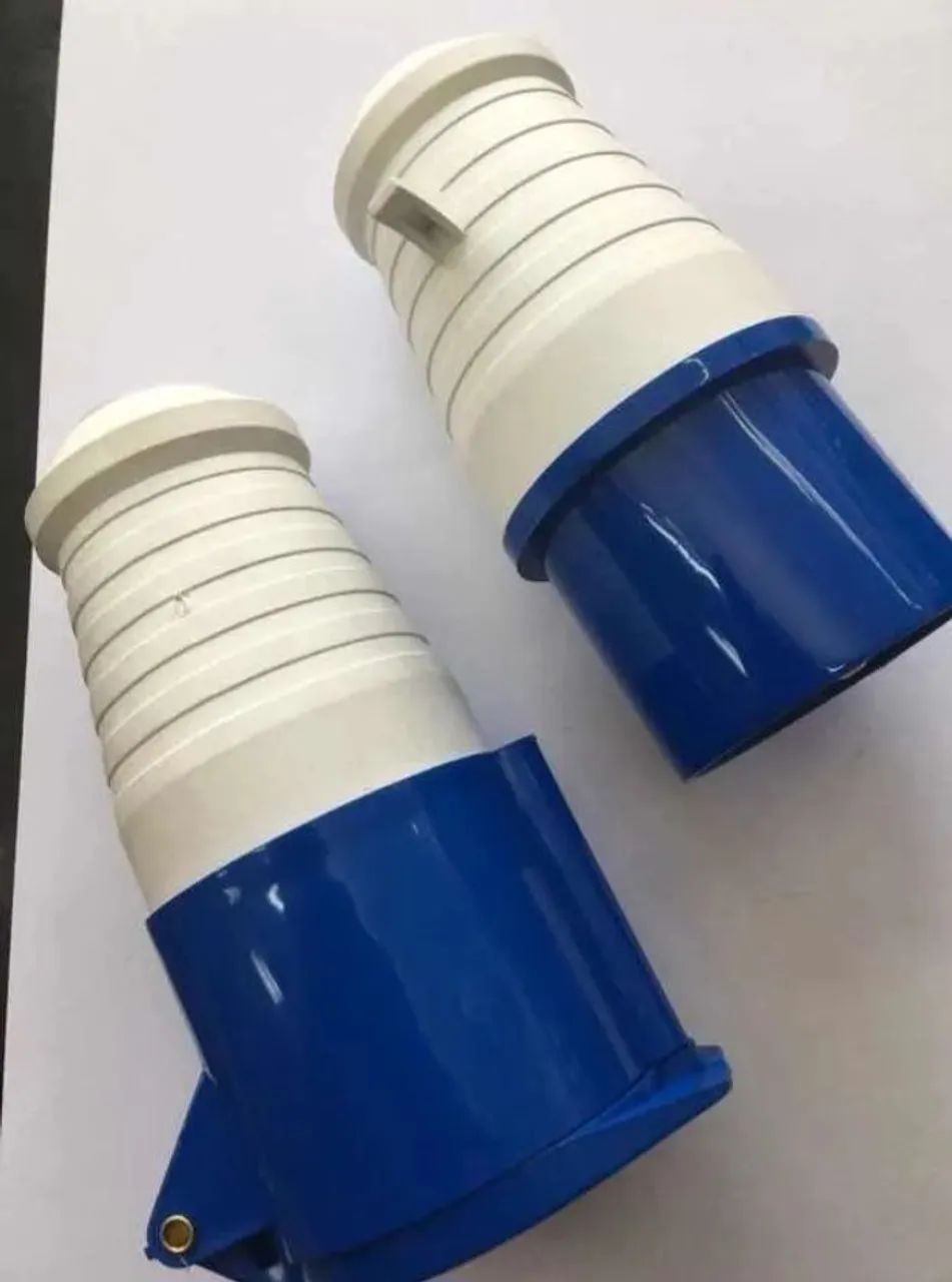 Tomada + Plug Industrial (O Par) 32A 3P+T 220V - Par - Foto 2