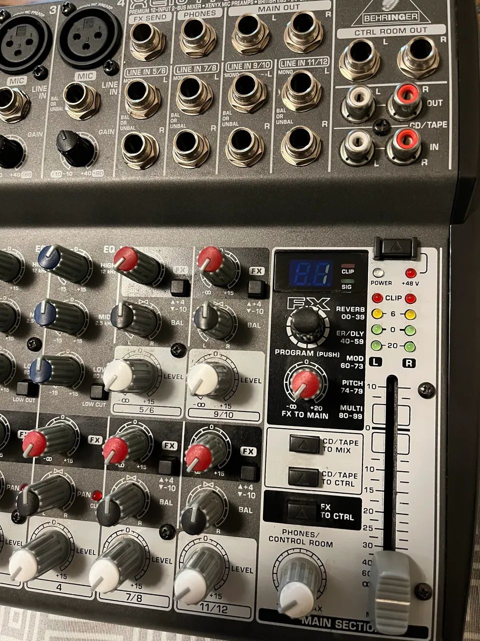 Mesa Behringer Xenyx 1202fx - Foto 2