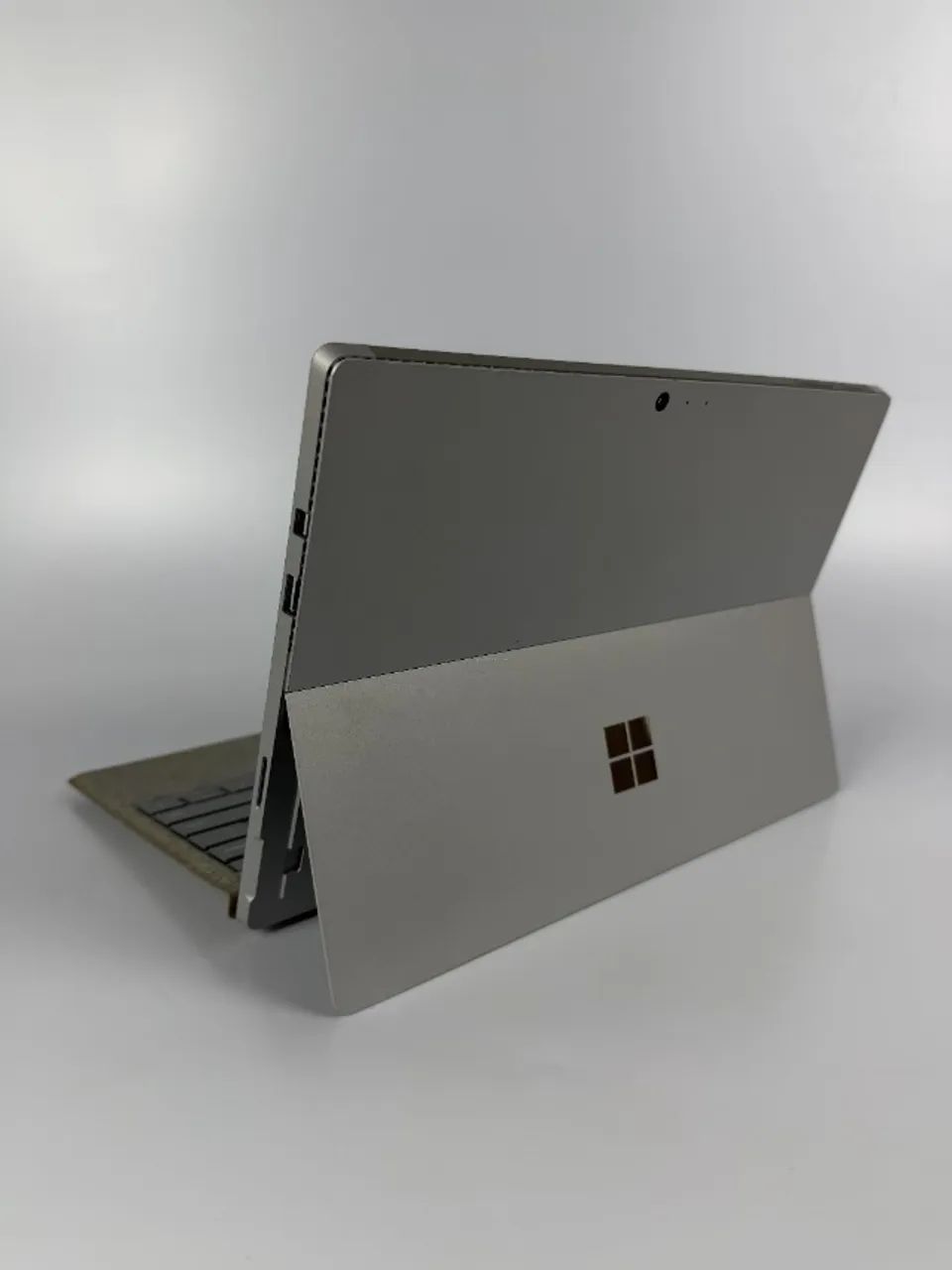 Microsoft Surface Pro 4 i7 16GB 256GB SSD + Carregador - Foto 2