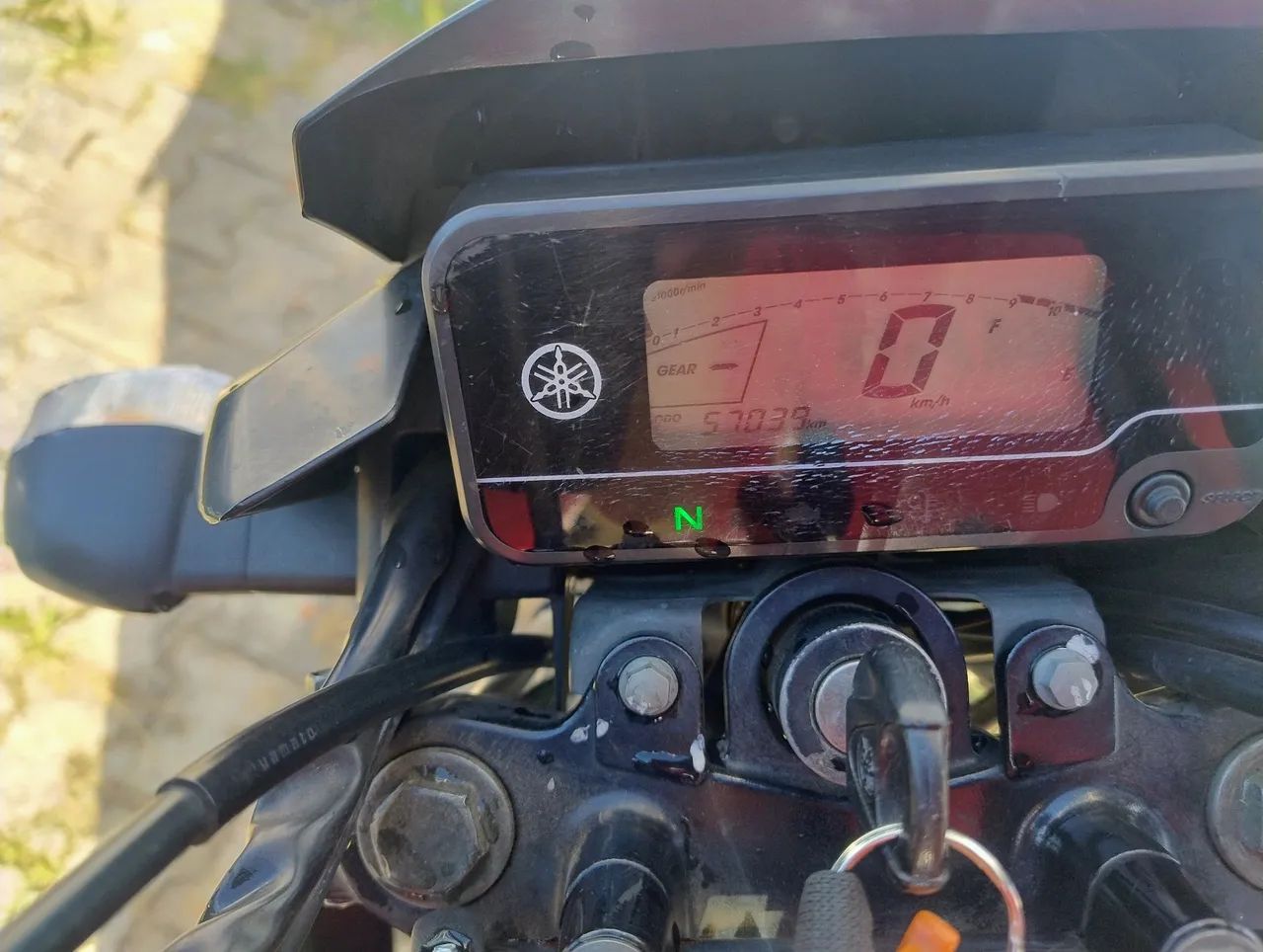 Moto  vermelha  - Foto 3