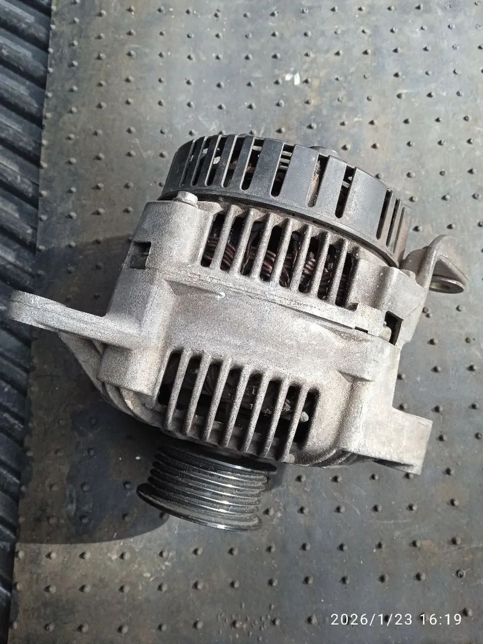 Alternador Renault Scenic/Megane - Foto 5