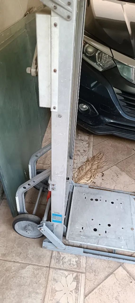 Elevador de Carga Manual Portátil Genie Load Lifter LL 5.5 - Alumínio (90kg)