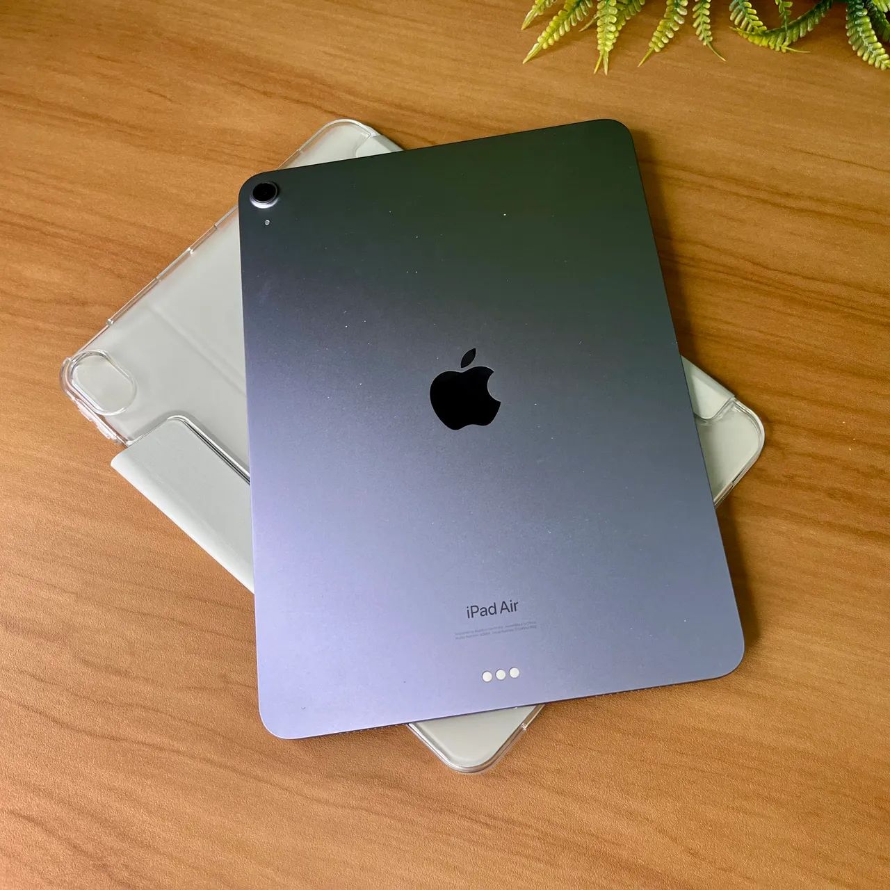 Apple iPad Air 5 M1 64GB Roxo - 3 meses garantia - Foto 2