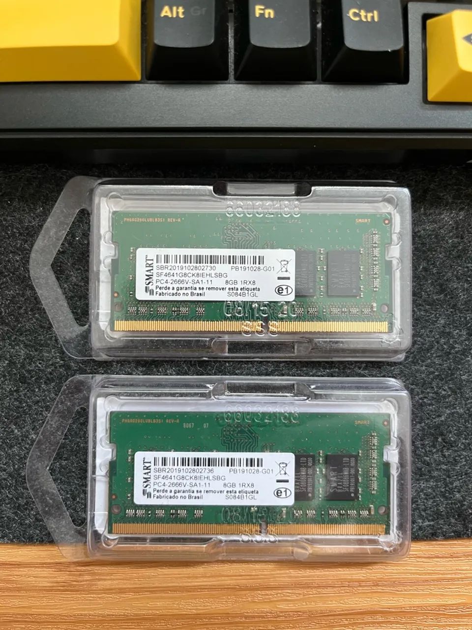 Memória RAM DDR4 2666 2x8GB